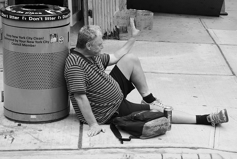 Homeless : Street Life : New York : Personal Photo Projects :  Richard Moore Photography : Photographer : 